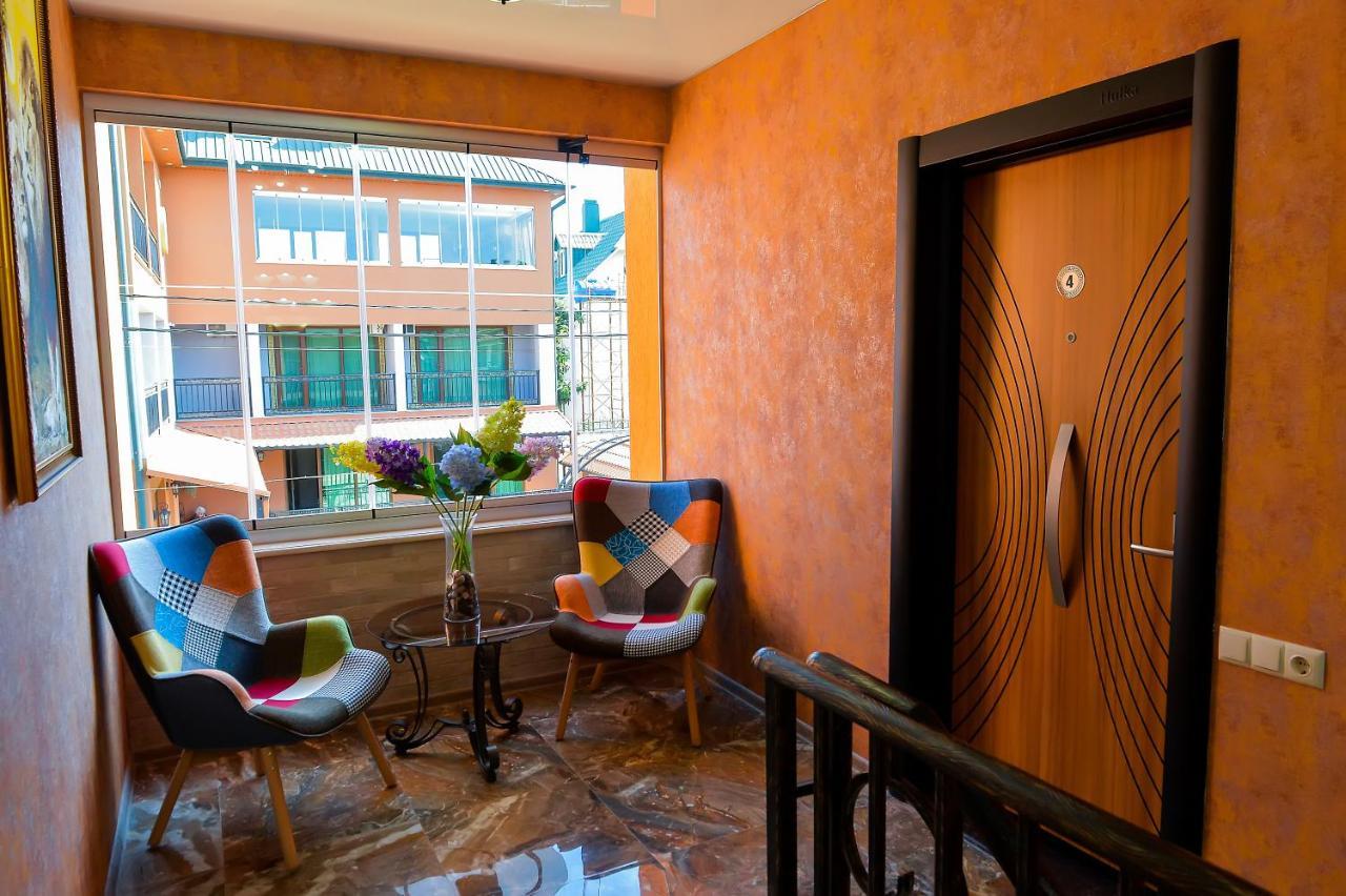 Lions Apartment Ureki Bagian luar foto