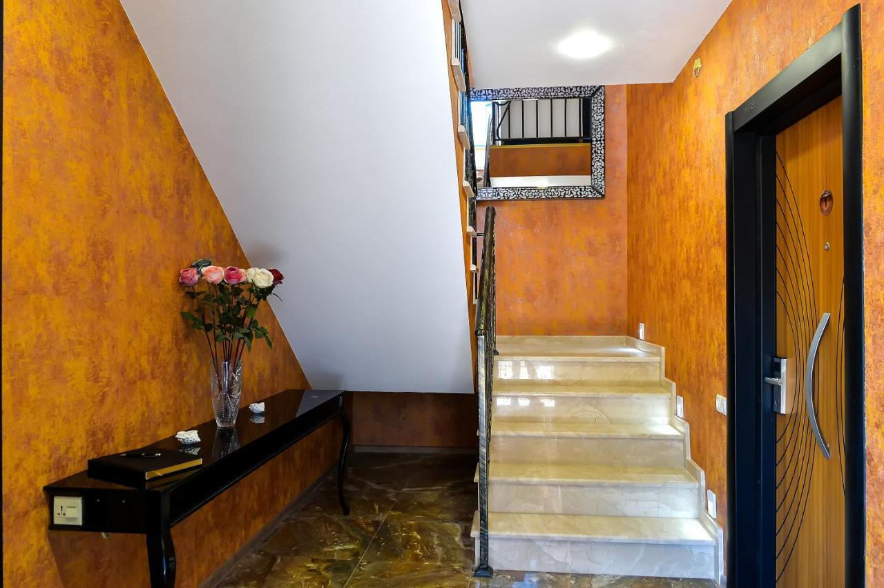 Lions Apartment Ureki Bagian luar foto